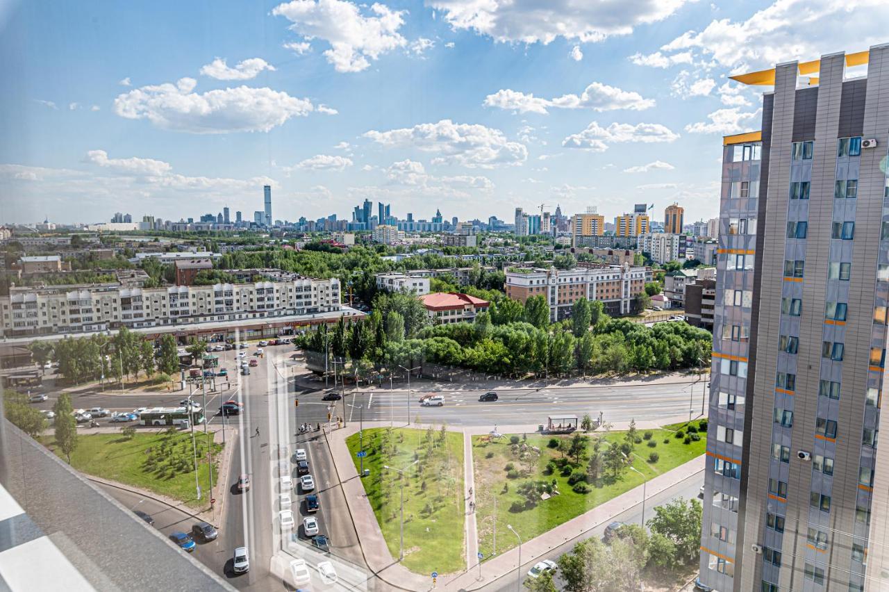 золотой квадрат Apartment Nur-Sultan (Astana)